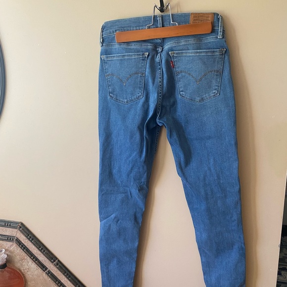 Levis jeans perfect conditions - Picture 3 of 4